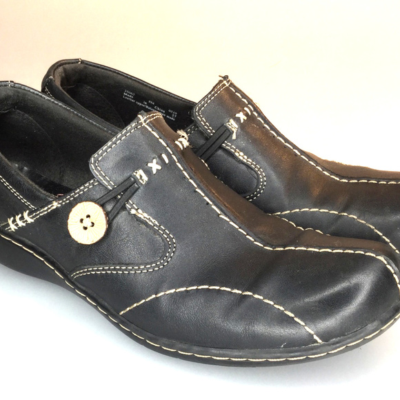 clarks button shoes
